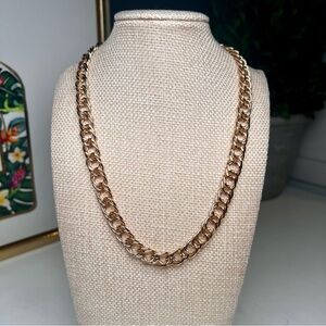 Gold Chain Classic Curb Statement Necklace Modern Minimalist Edgy Clean-girl